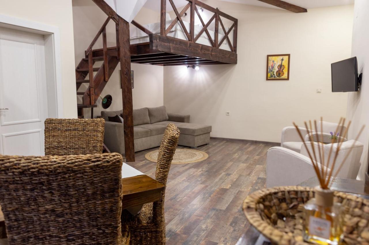 Central Loft Plovdiv Eksteriør bilde